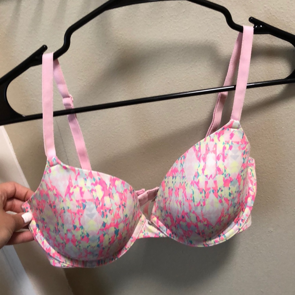PINK Victoria secret printed bra